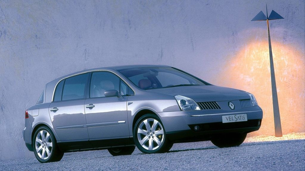 Renault Vel Satis ve své době zoufale neuspěl, teď je to však levná cesta k něčemu extra. Luxusnímu a pohodlnému